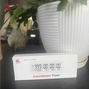 AimilAR Countdown Timer - White